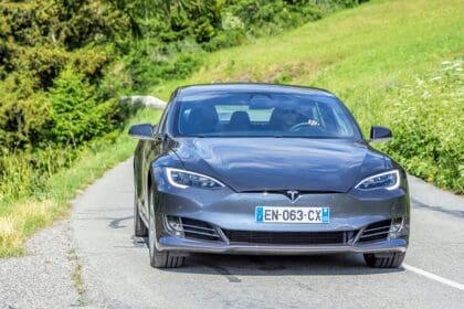 Tesla Stock Prediction 2025