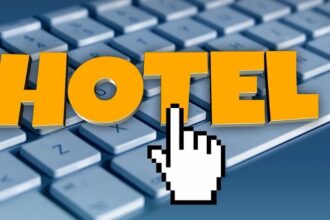 10 Best Hotel Booking Site IN 2023