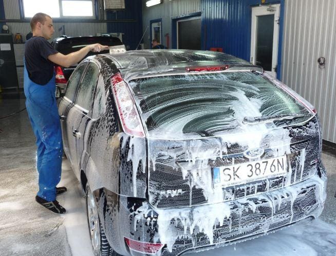 16. Flagstop Car Wash (Best Car Wash Near Me)