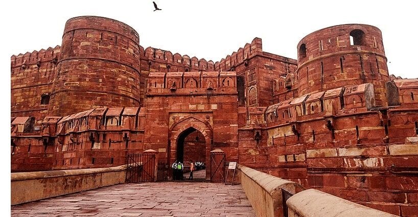 Agra Fort (Best Tourist Places In Agra)