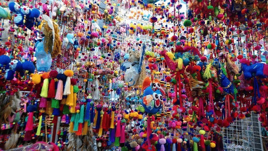 Chatuchak Weekend Market (Best Night Market Bangkok)