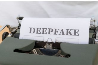 16 Best AI Deepfake Detector Tools For 2024