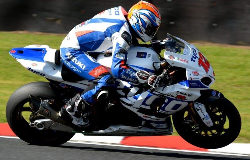 10 Best Sports Bikes Under 1.5 Lakh