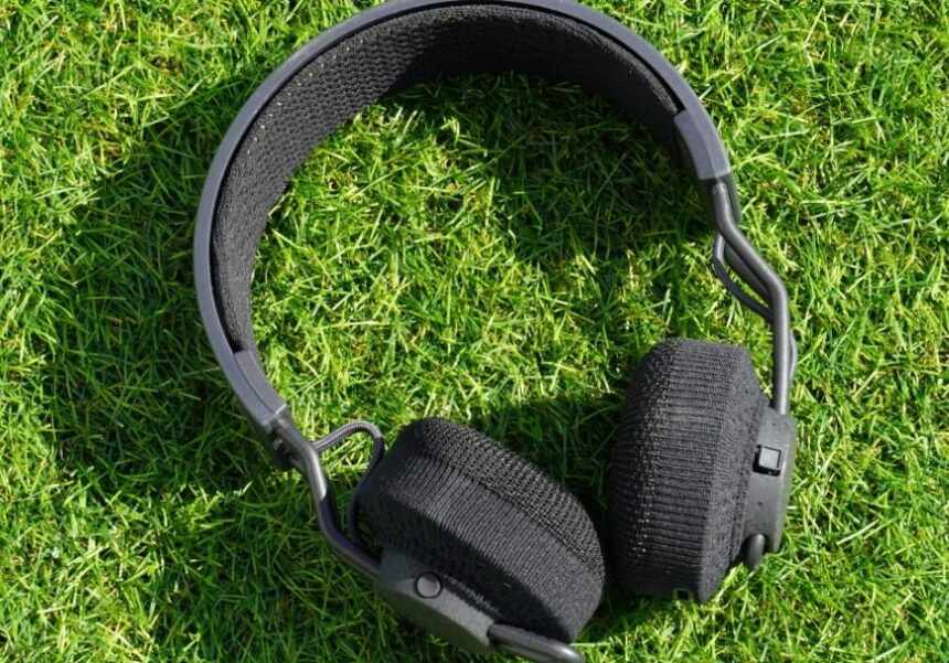 15 Best On-Ear/Over-Ear Headphones For 2024