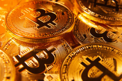 CleanSpark Hits 10K Bitcoin: Key Drivers Behind Their Growth