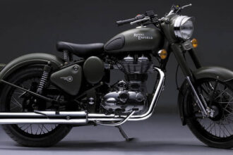 10 Best Tubeless Tyres For Royal Enfield Bullet – Top Picks