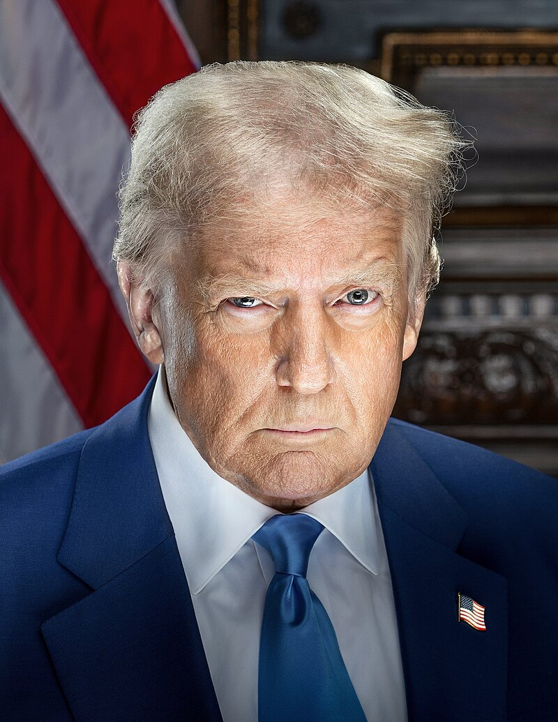 The Reasons Donald Trump Started Disliking The Smithsonian