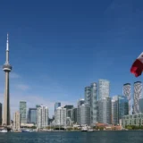 17 Best High Yield Savings Accounts in Canada (2025) – Compare Top Rates