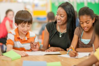 10 Educational Apps For Students | Top Learning Tools for Academic Success