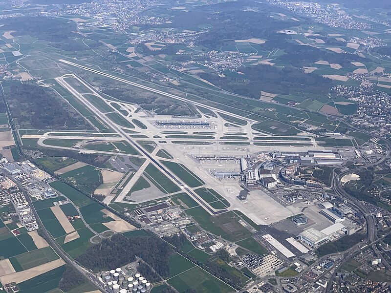 10 Best Airports In The World – Top-Rated Airports for Travelers