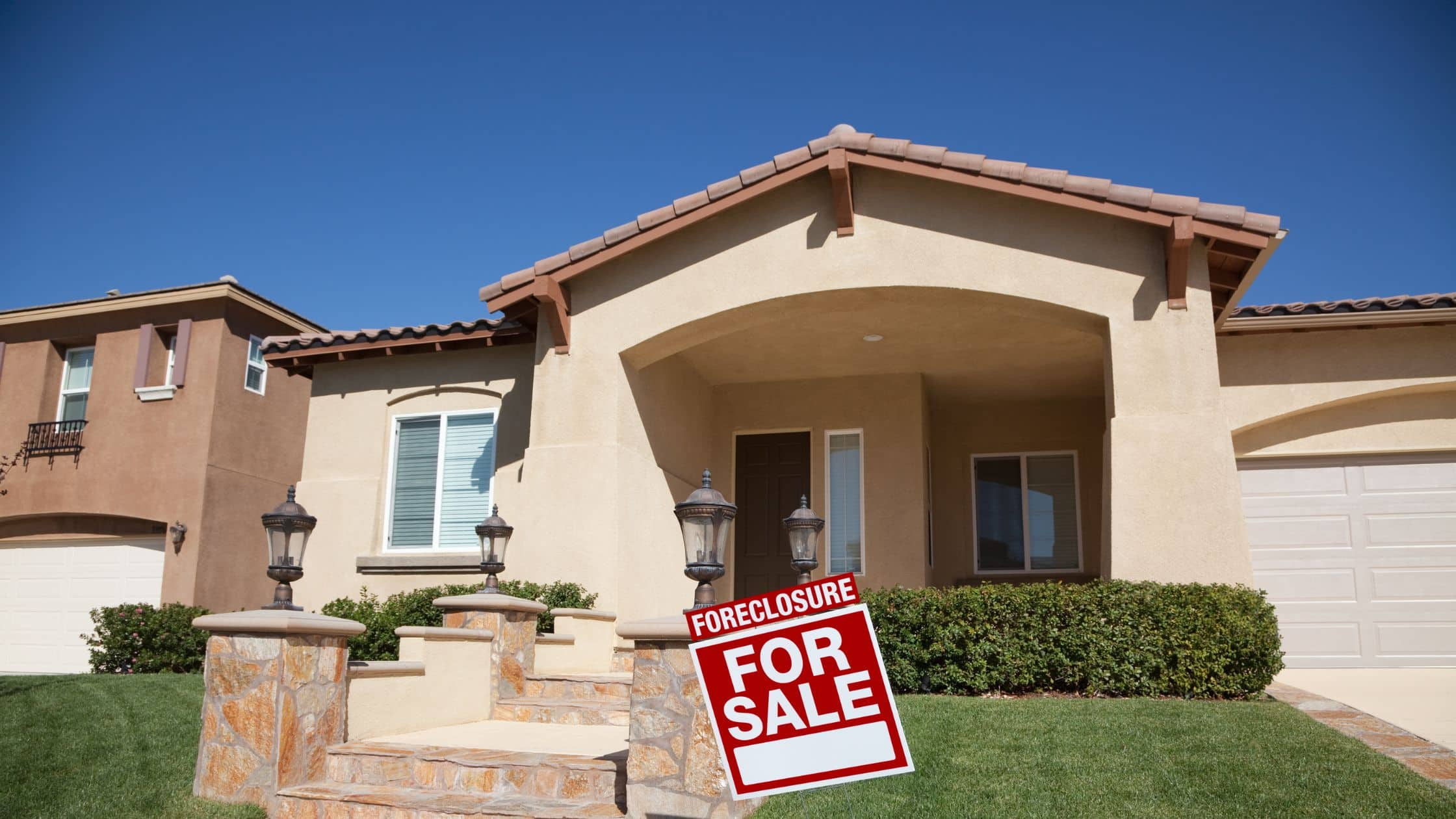Why Buying foreclosures Homes