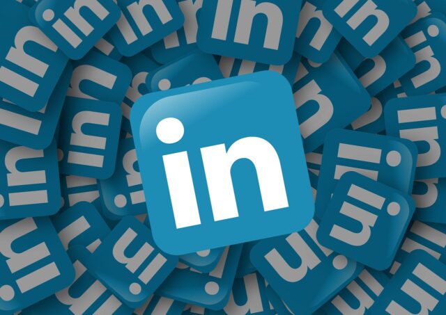10 Best AI Courses To Take on LinkedIn | Top LinkedIn Learning Picks