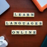 How To Learn Sign Language Online: Step By Step Guide