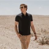 What Colors Go With Olive Green Pants? Best Matching Outfit Ideas