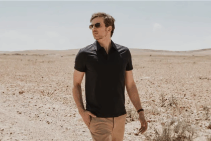 What Colors Go With Olive Green Pants? Best Matching Outfit Ideas