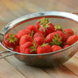 10 Best Way To Clean Strawberries – Simple & Safe Methods