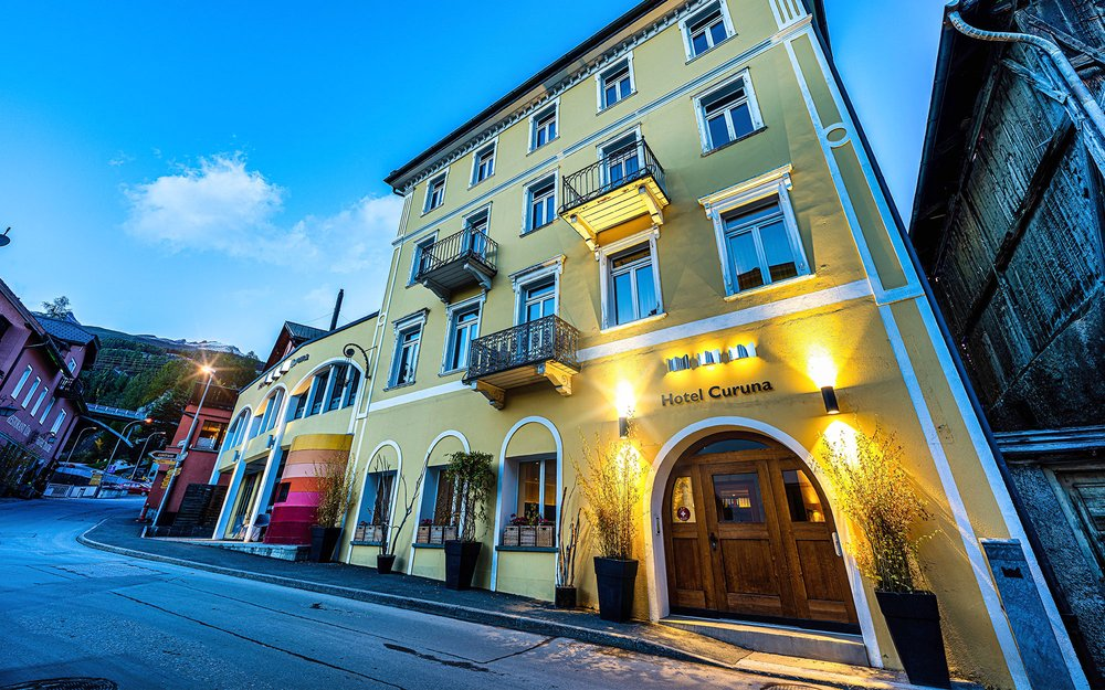 CURUNA Hotel-Garni B&B