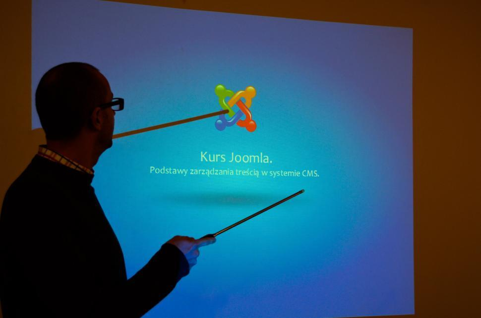 Use Presenter View