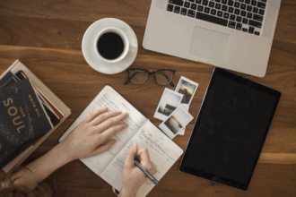 10 Best AI Sales Tools To Boost Your Performance