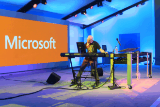 How To Use Microsoft Lists Effectively: Best Tips & Examples