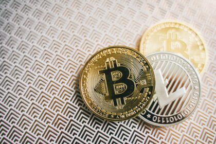 10 Bitcoin Advertising Services In 2026: Top Networks & Platforms