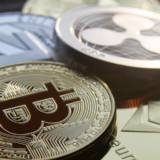 Stablecoin Yield Spreads: Treasuries vs Protocol Returns