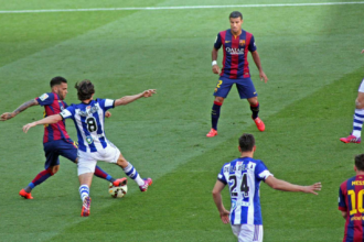 10 AI Boosts Football Coaching: Smarter Game Strategies Now