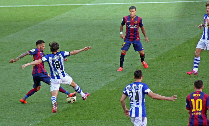 10 AI Boosts Football Coaching: Smarter Game Strategies Now