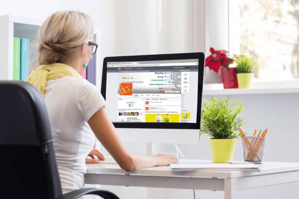 15 SaaS Tools That Help Coaches Scale to 6 Figures Fast