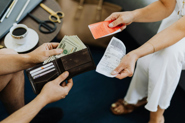 10 Top Credit Card Mistakes That Hurt Financial Health