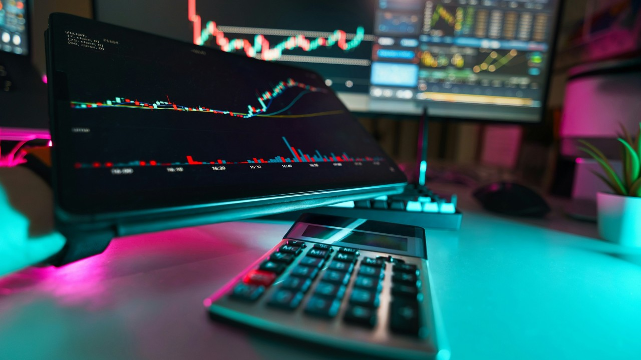  Predictive Market Analysis Features