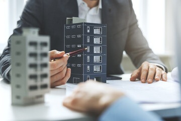 10 Best Commercial Real Estate Bridge Loan Lenders In 2026
