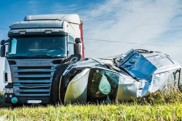 10 Top Truck Accident Law Firms for Freight Claims