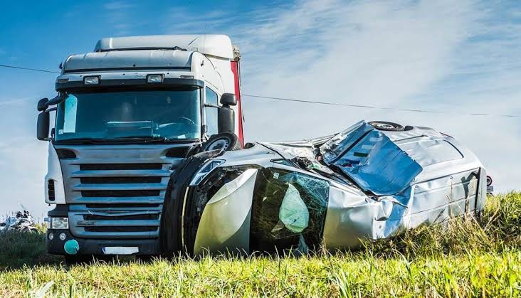 10 Top Truck Accident Law Firms for Freight Claims