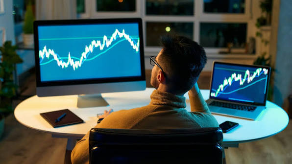 10 Best Premium Crypto Experiences for Luxury Blockchain Users 17 VIP Crypto Trading Services