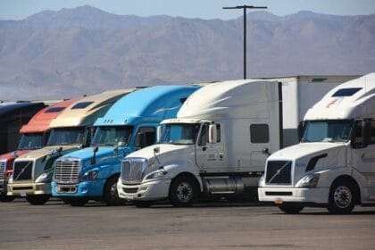 15 Top Freight Factoring Companies for Truckers In 2026